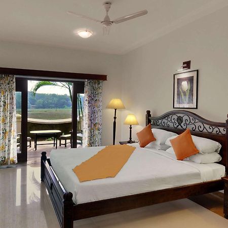 Mercure Goa Devaaya Resort Malar Eksteriør bilde