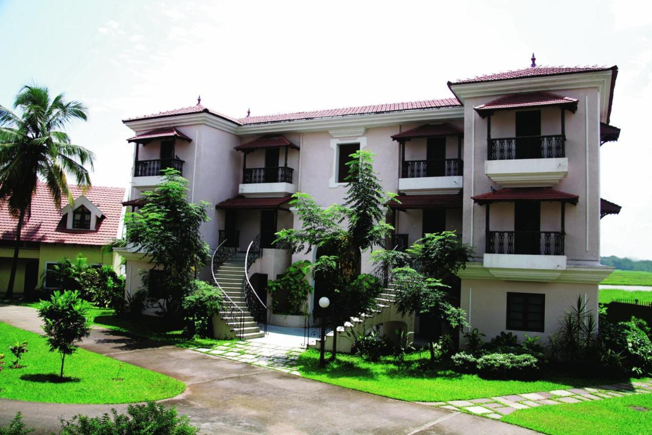 Mercure Goa Devaaya Resort Malar Eksteriør bilde