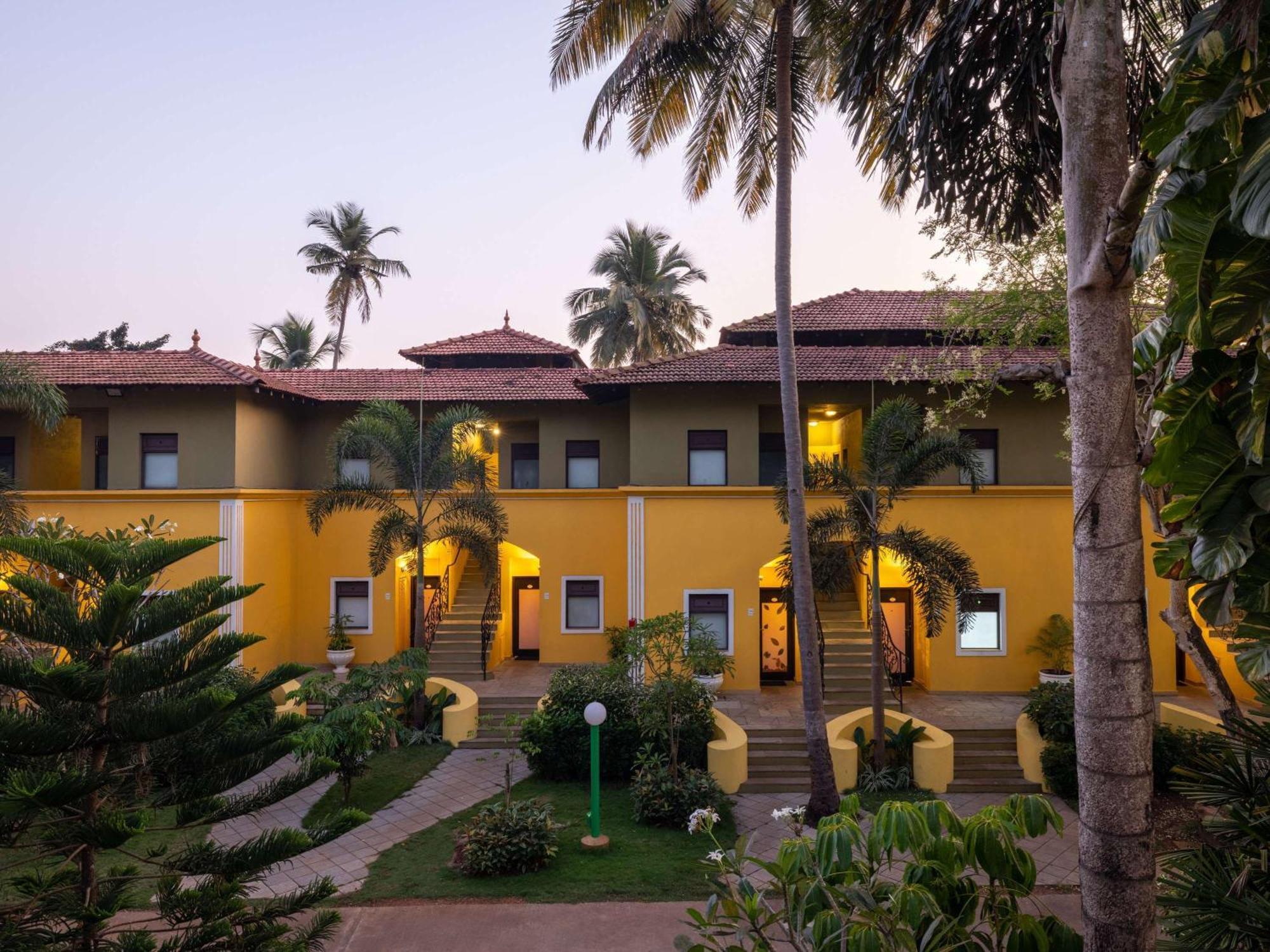 Mercure Goa Devaaya Resort Malar Eksteriør bilde