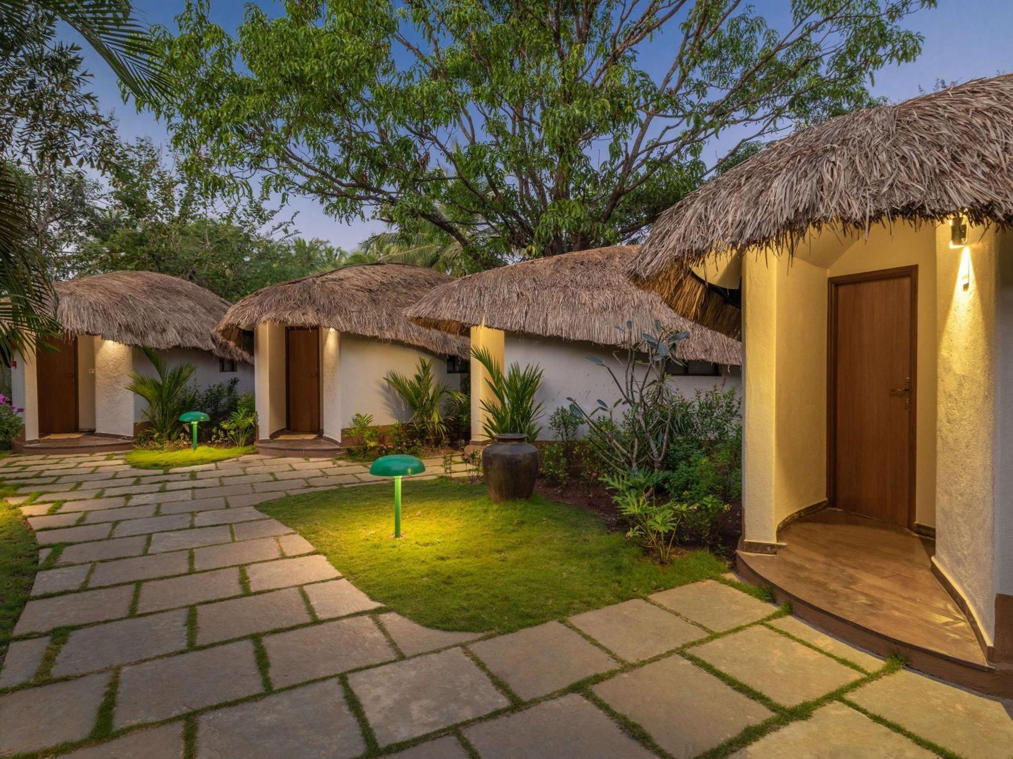 Mercure Goa Devaaya Resort Malar Eksteriør bilde